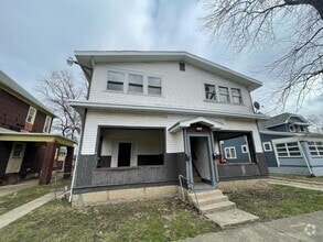 Building Photo - 307 Kent Ave