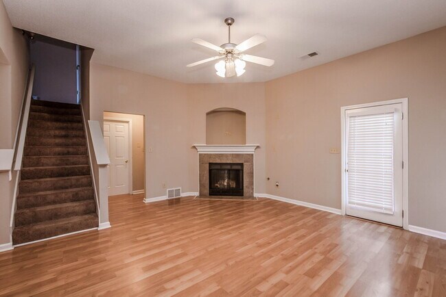 Foto del edificio - 1513 Pemberton Ln