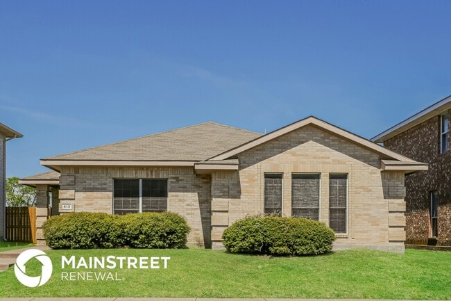 Building Photo - 613 Flagstaff Dr