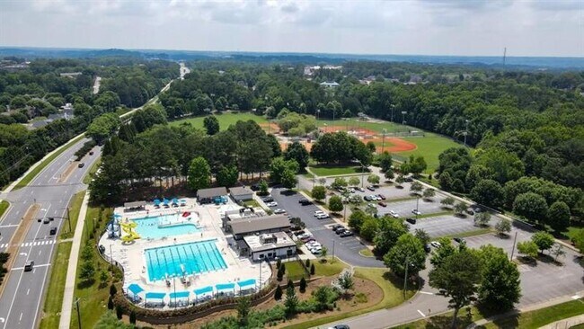 Building Photo - 12080 Greenmont Walk