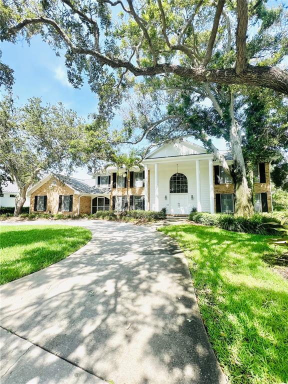 Foto principal - 7315 Hunt Club Ln