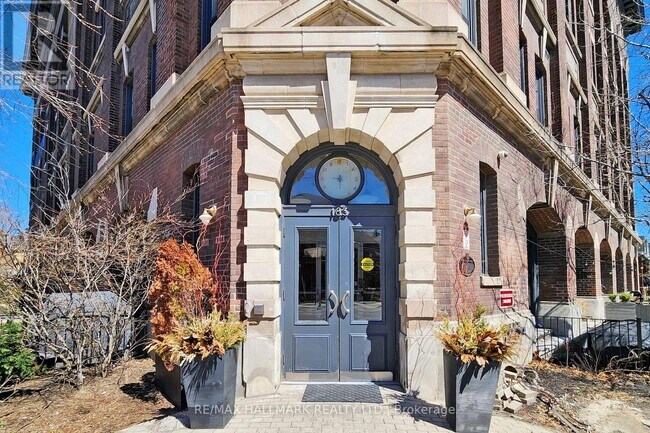 Photo du bâtiment - 183 Dovercourt Rd