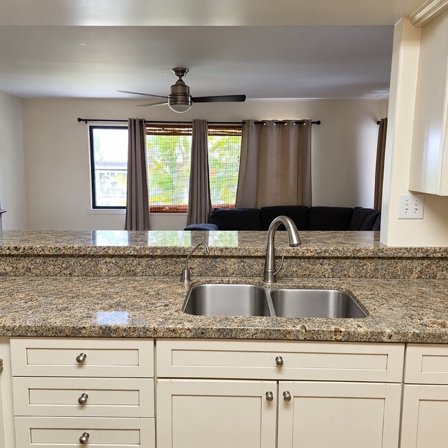 Photo - 1551 Kuahaka St (Pearl City, HI) House