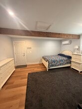 Building Photo - 14108 Angell St