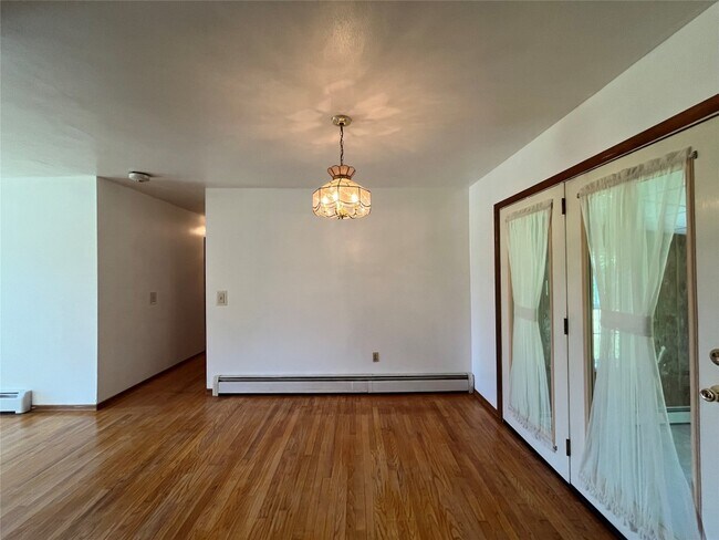 Foto del edificio - 610 N Rd