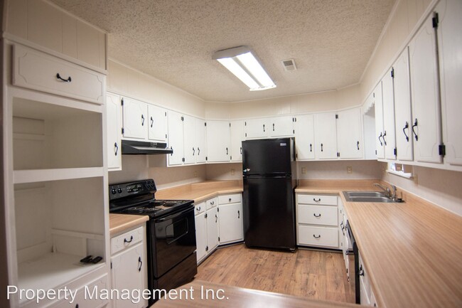 Building Photo - 3 br, 2 bath House - 317 S. Delaware