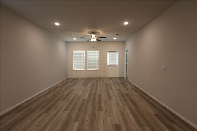 Foto del edificio - 8371 Bristlecone Pne Wy