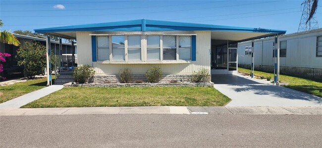 Building Photo - 373 Majesty Dr