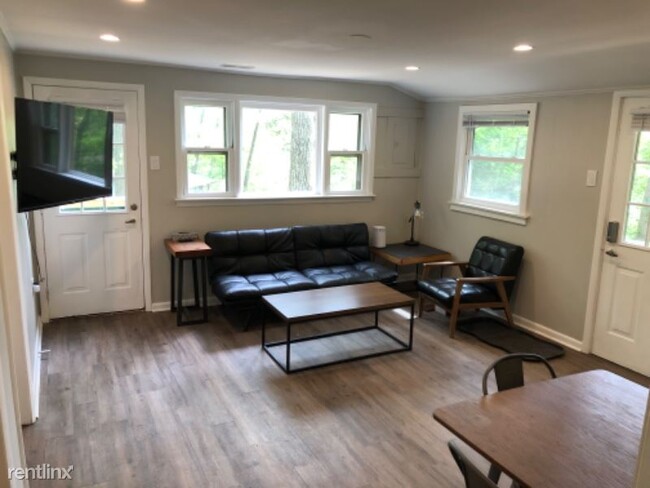 Building Photo - 2 br, 1 bath House - 2864 Swamp Creek Rd