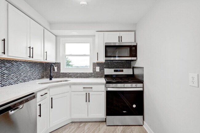 Building Photo - 3 Bedrooms in Baldwin Available on 05/01/2...