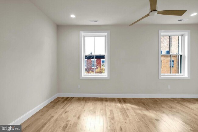 Foto del edificio - 333 S 21st St