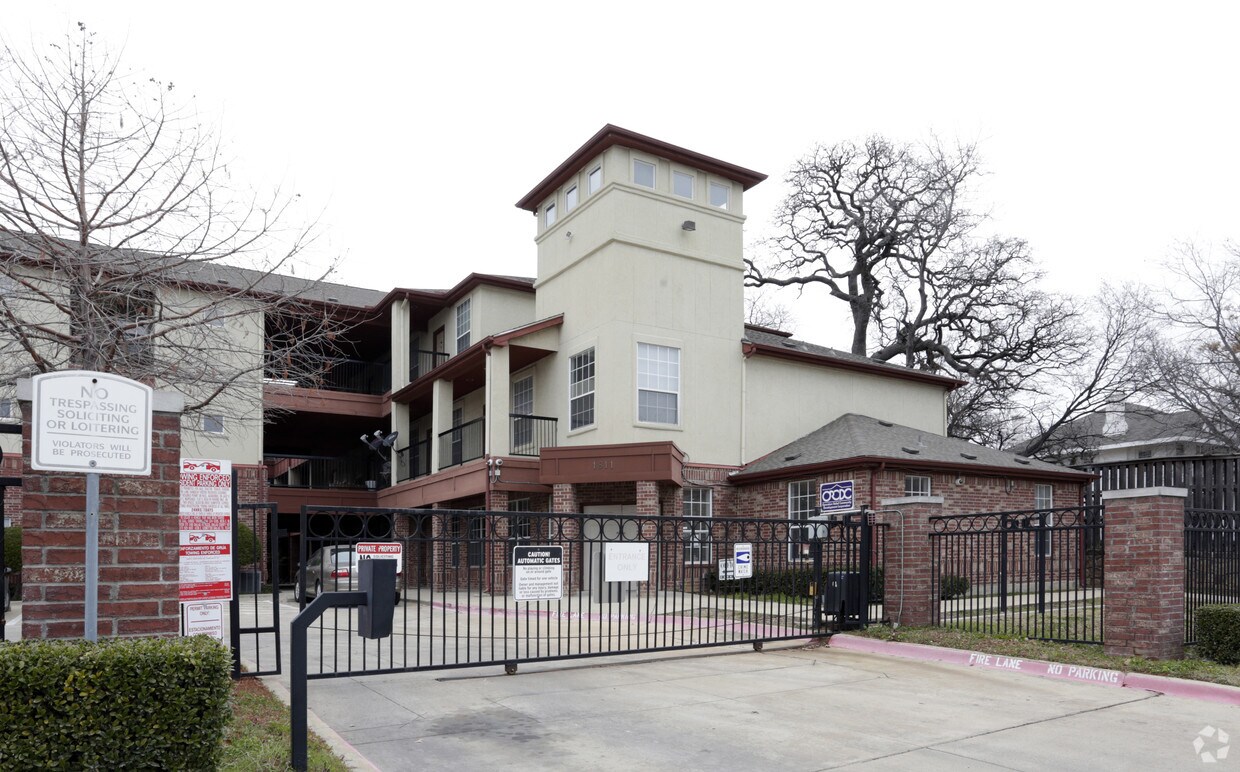 Edgewood Manor Senior Apartments Dallas, TX