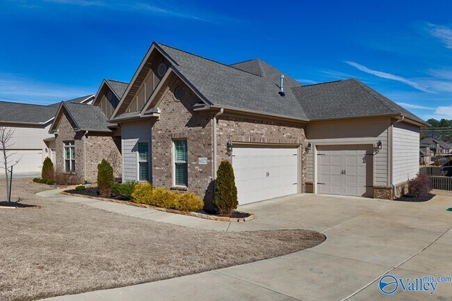 Foto del edificio - 6023 Peach Pond Way SE