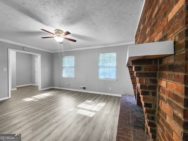 Foto del edificio - 201 Old Mill Trail SW