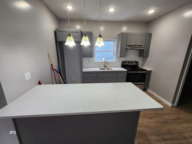 Foto del edificio - 221 16th Ave