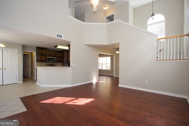 Foto del edificio - 585 Chapel Walk Ln SE