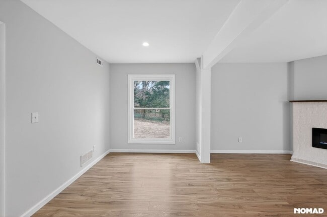 Building Photo - 1304 Seaton Rd