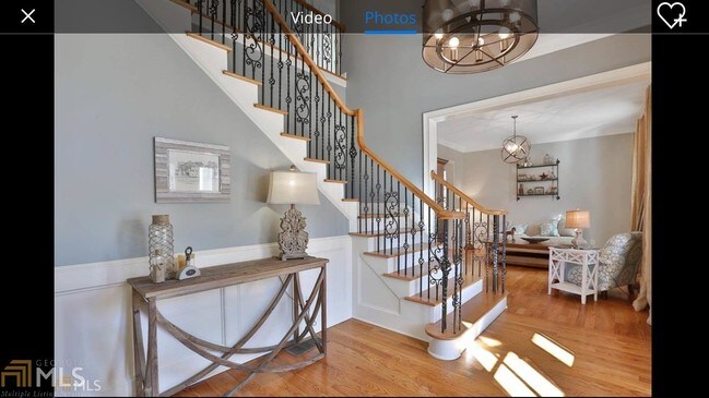 Building Photo - 275 Highgrove Dr