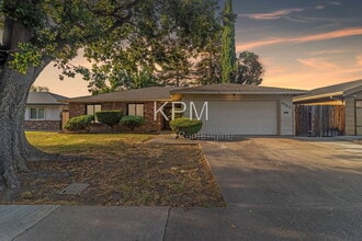 Building Photo - 3525 Mill Springs Dr