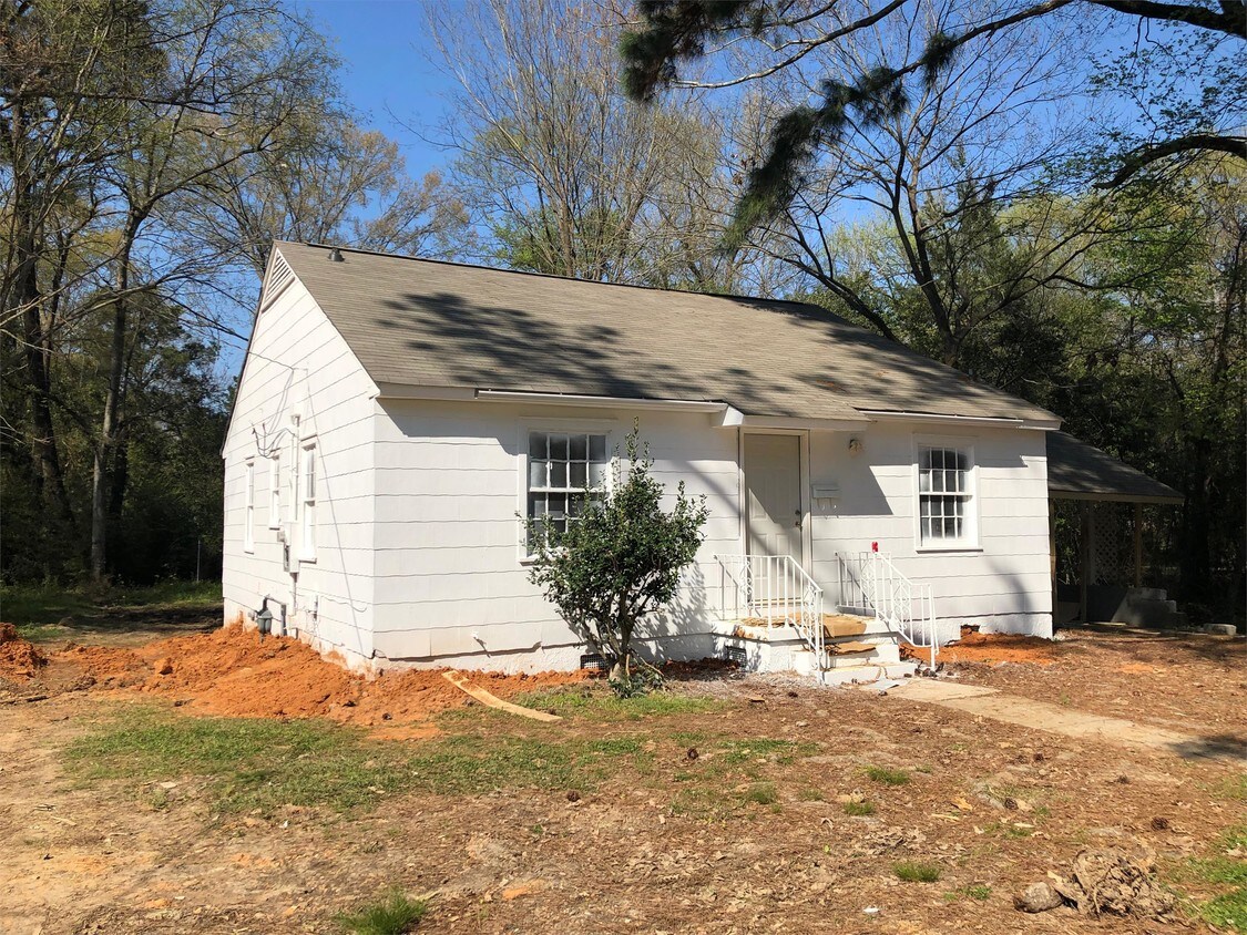 Primary Photo - 656 Choctaw Rd