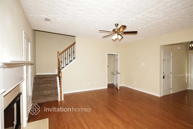 Foto del edificio - 721 Mountain Laurel Dr