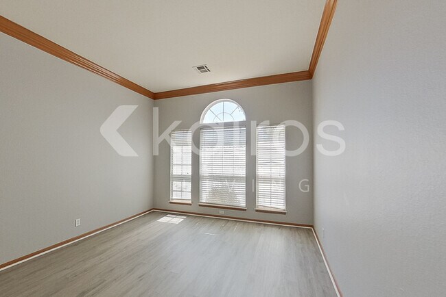 Foto del edificio - 3101 NE 130th St