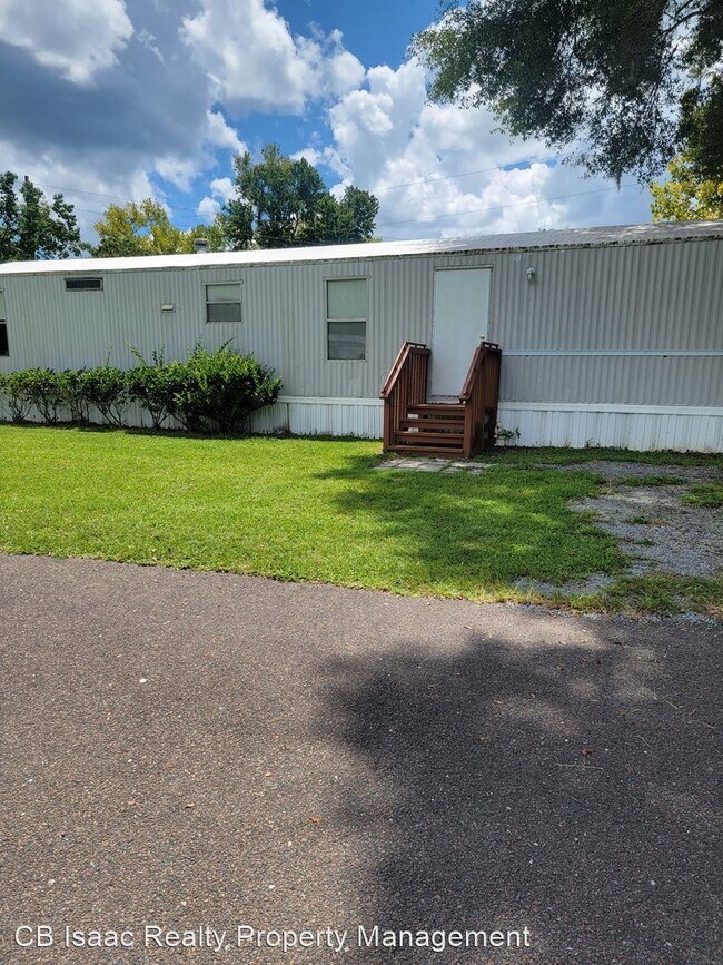 Building Photo - 2 br, 1 bath House - 2188 SE 126th Way