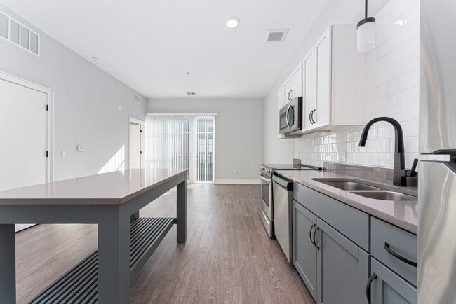 Interior Photo - The Frisbie