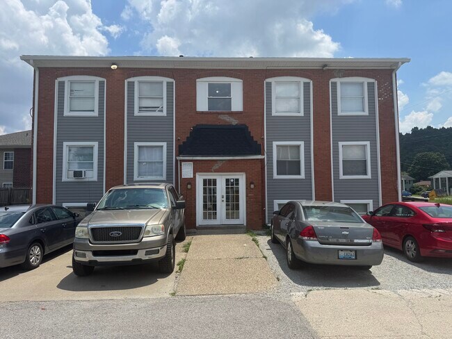 Building Photo - 1623 Brick Kiln Ln