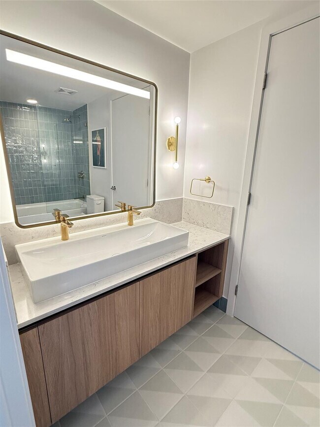 Foto del edificio - 159 NE 6th St