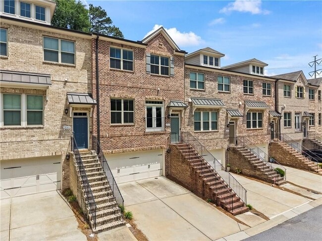 Building Photo - 3159 Rutter Dr