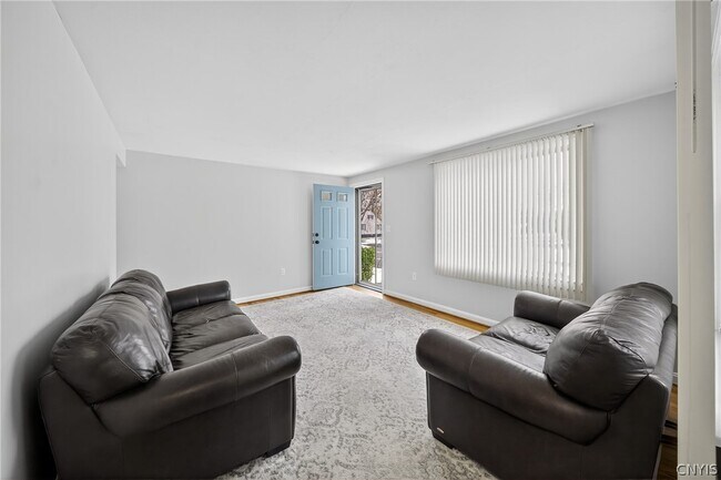 Foto del edificio - 500 Malden Rd