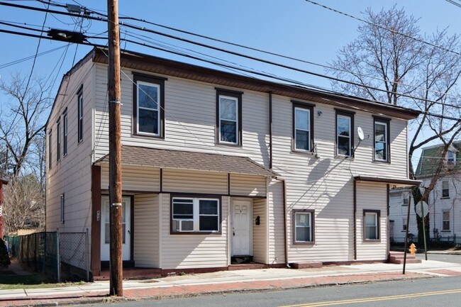 Building Photo - 454-456 Cooper St