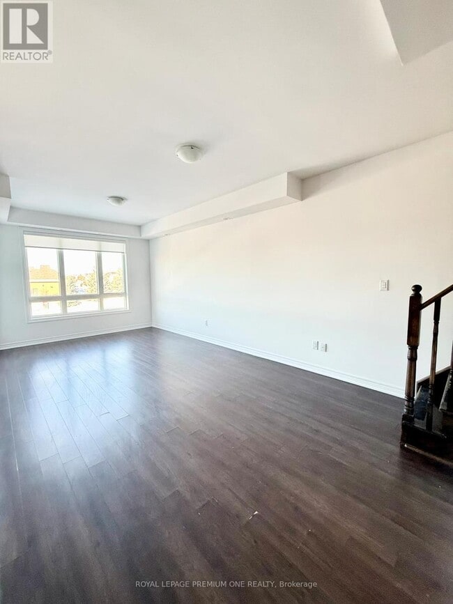 Photo du bâtiment - 95 Kayla Crescent