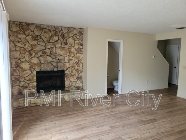 Foto del edificio - 1202 Maitland Ave