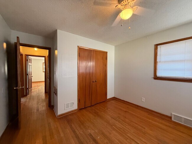 Foto del edificio - 2263 S Glendale St