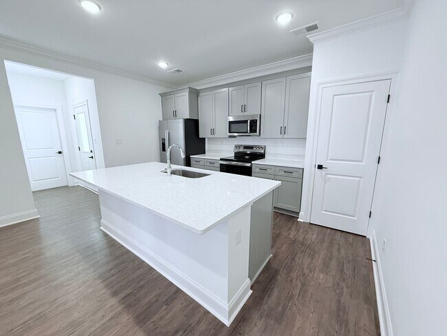 Building Photo - 610 Cottage Grv Cir