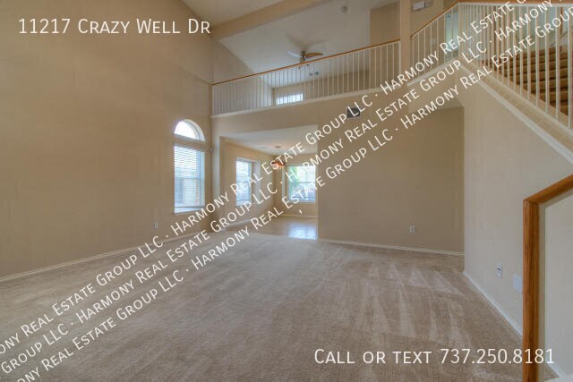 Building Photo - 11217 Crazy Well Dr