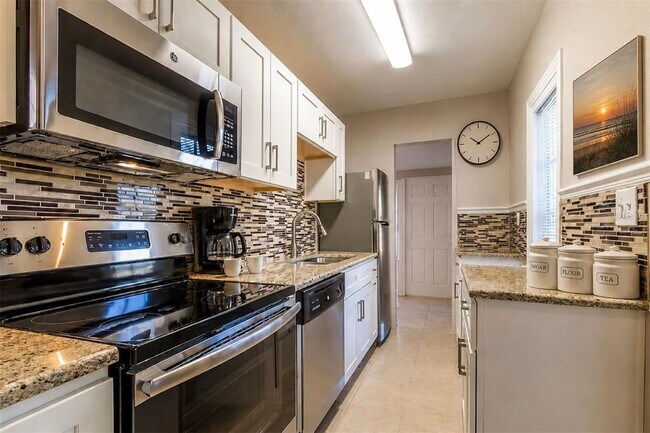 Foto del edificio - 3641 3rd Ave N