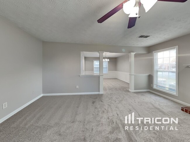 Building Photo - 332 Coburn Ct