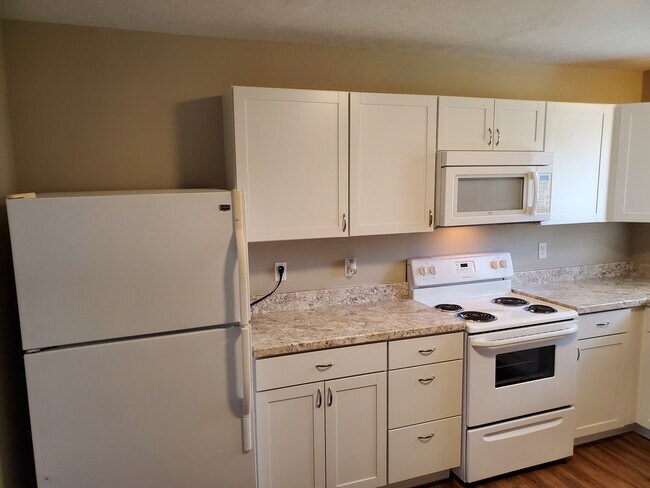 Building Photo - 4409 Cheyenne Dr