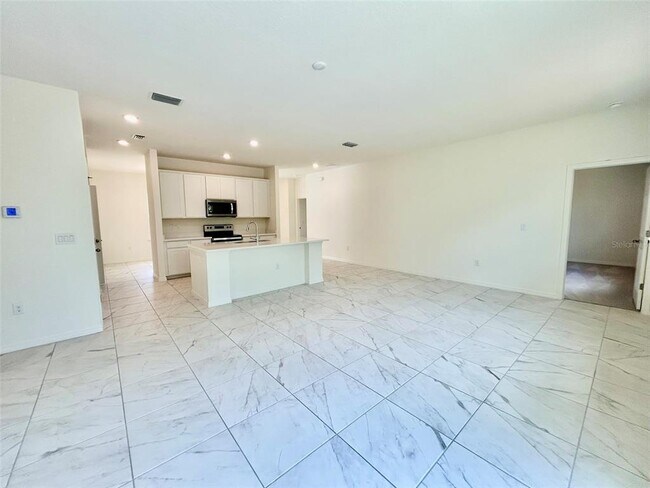 Foto del edificio - 2534 Longworthy Rd