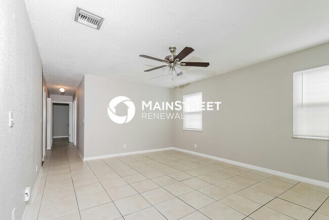 Building Photo - 3 Bedroom Pet-Friendly Home in Port St Lucie, FL with Main Street Renewal