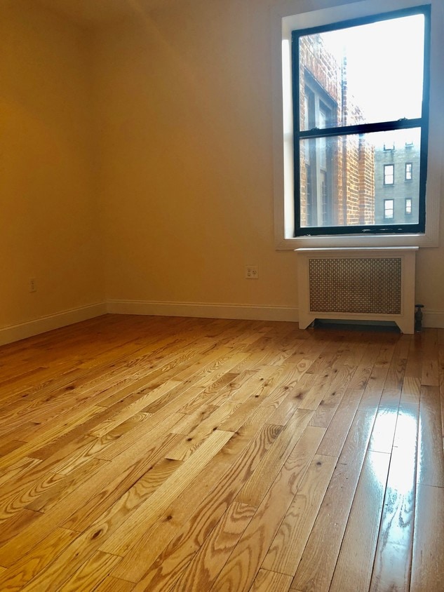 Primary Photo - 585 W 204th St