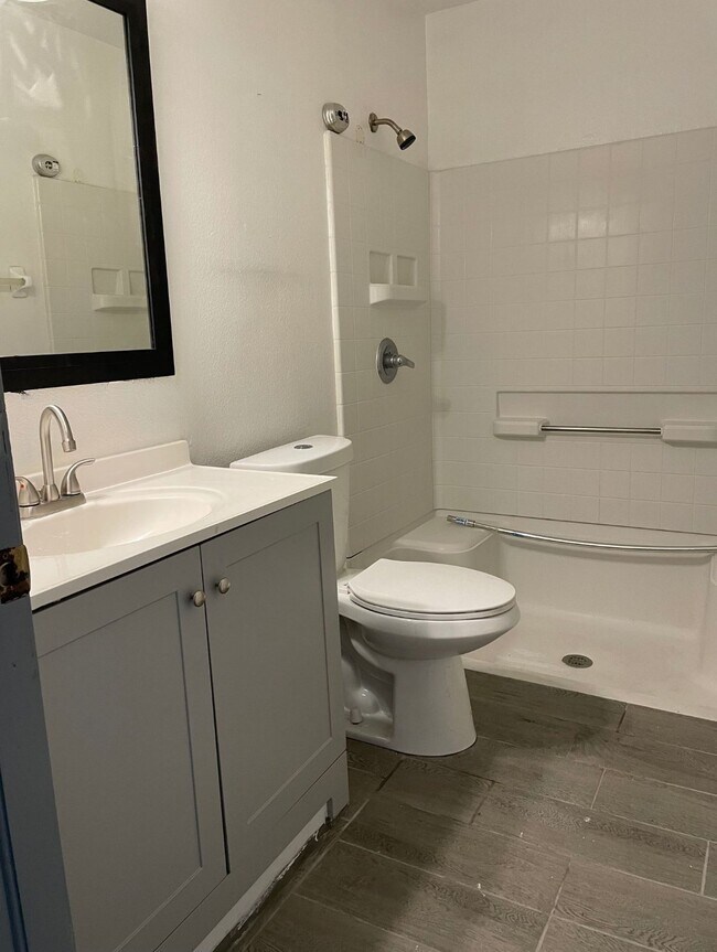 Foto del edificio - 5226 Orange Ave