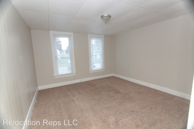 Building Photo - 4 br, 1 bath House - 405 S Hancock Ave