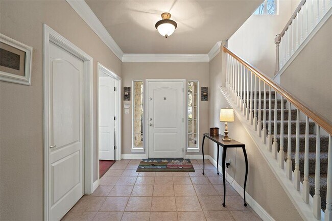 Building Photo - 102 Triton Ct