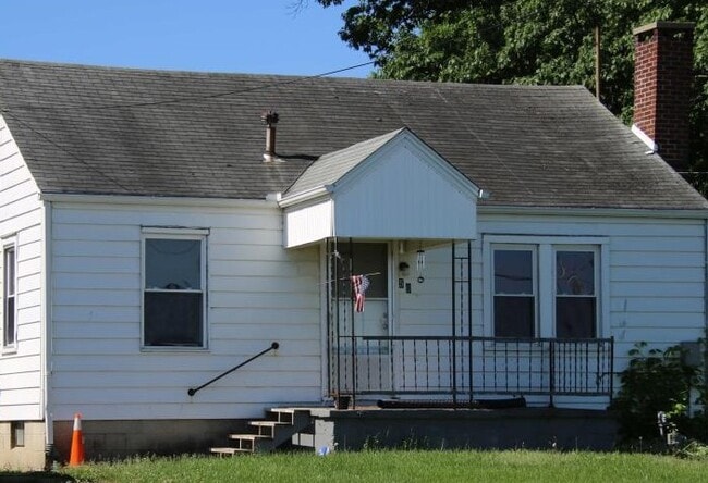 Building Photo - 50 E Funderburg Rd