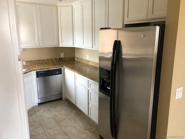 Photo - 7280 Hyatt St Apartment