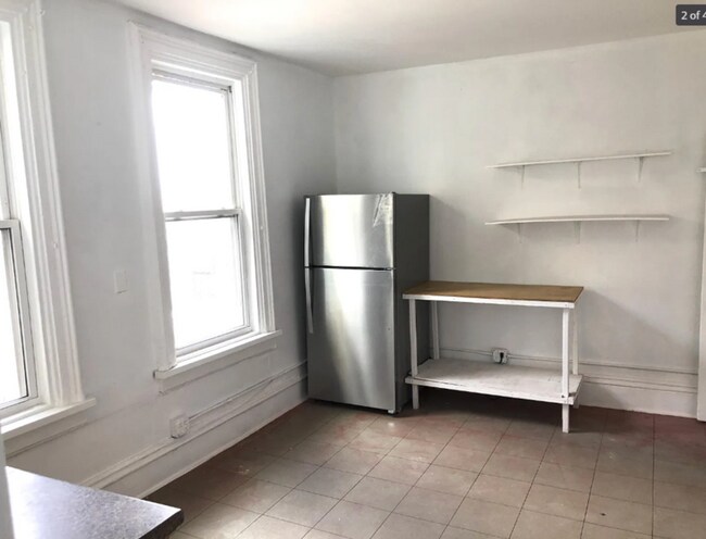 Foto del edificio - 1325 W 18th St